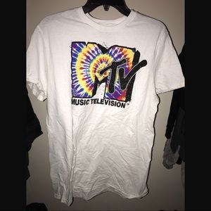 MTV graphic tee